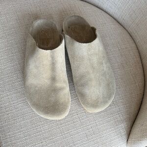 Seychelles New Routine Suede Mules